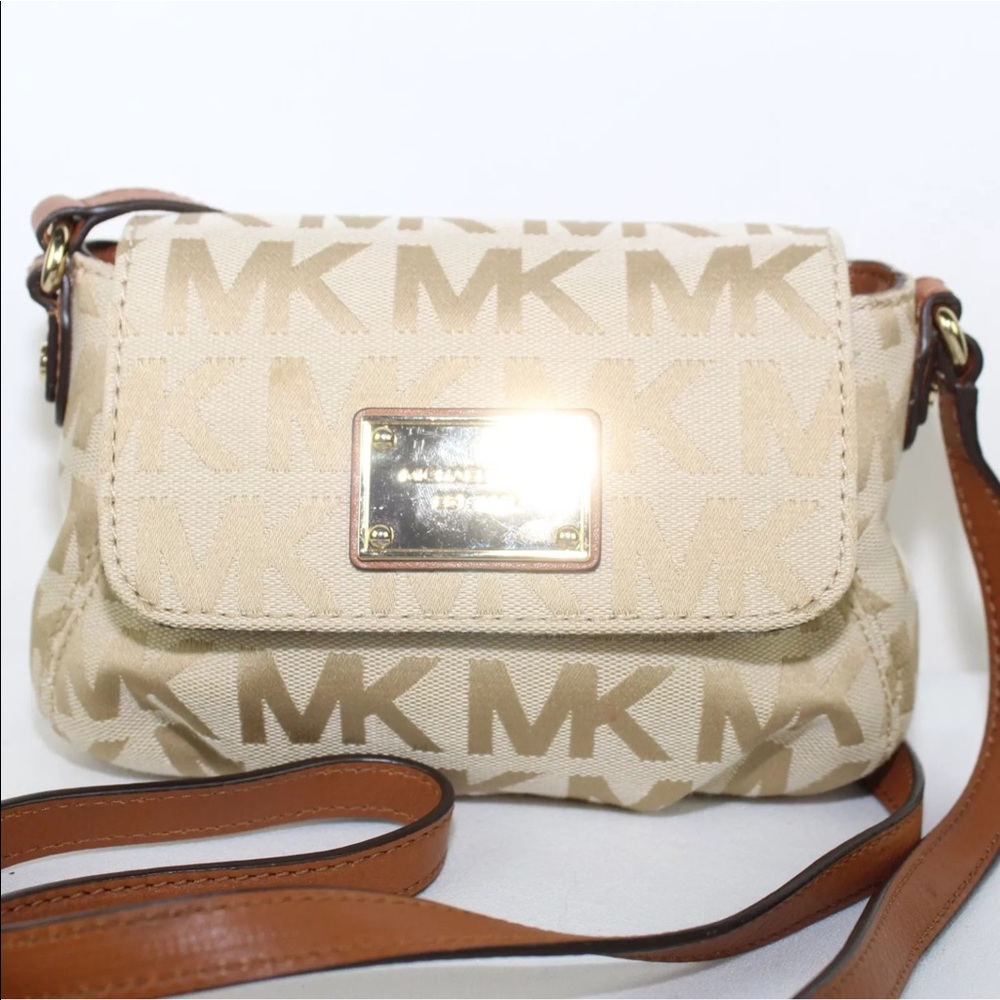 Michael Kors logo crossbody bag